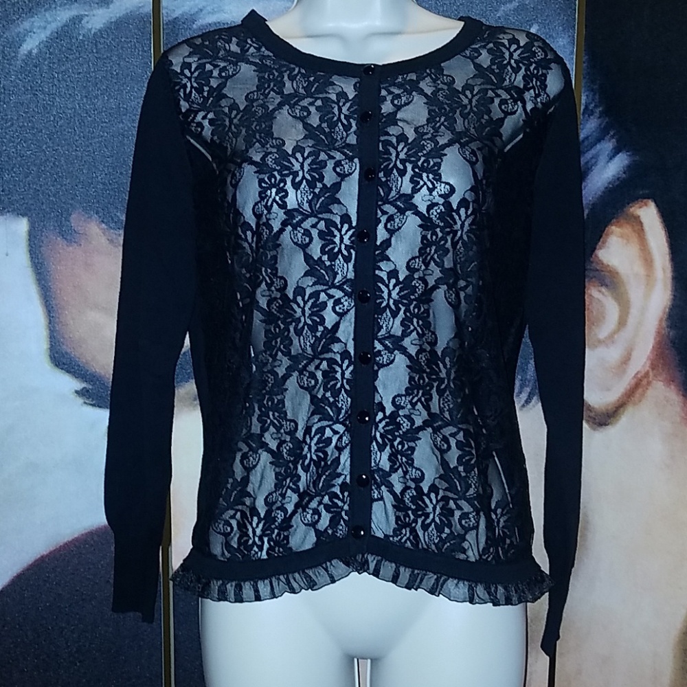 ❤SOLD❤ BUNDLE 4 BEETLE Lace Skull Gothic Cardigan - Picture 3 of 8